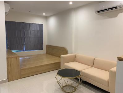 Phòng khách Vinhomes Grand Park Quận 9 Căn hộ tầng trung thoáng mát Vinhomes Grand Park view nội khu.