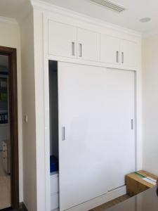 Phòng ngủ Cho thuê căn hộ 3 phòng ngủ Vinhomes Central Park, diện tích 126.6m2, thiết kế hiện đại, dọn vào ở ngay.