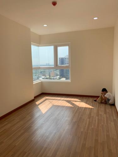 phòng ngủ căn hộ diamon riverside Căn hộ Diamond Riverside tầng trung, đón view thoáng mát.