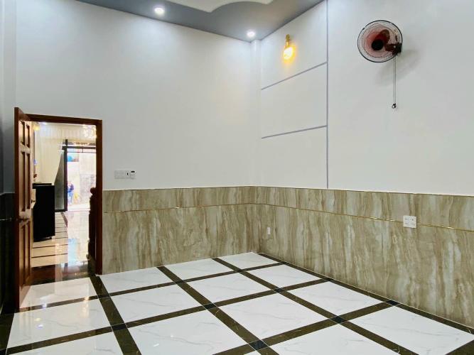 Phòng ngủ Nhà phố Q.Gò Vấp hướng Bắc bàn giao đầy đủ nội thất, có sổ hồng riêng.