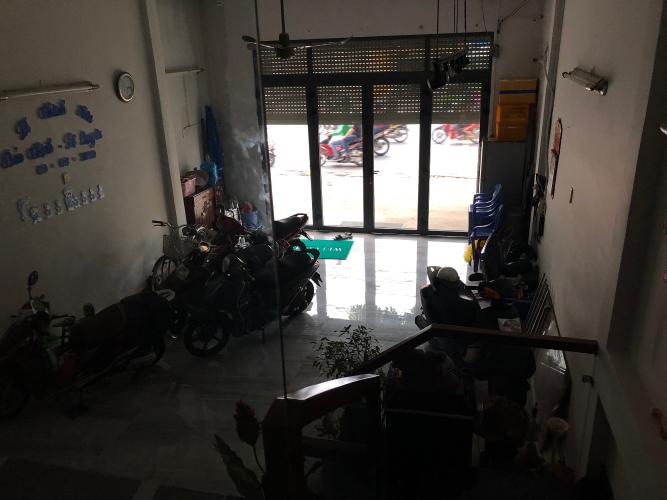 Mặt bằng kinh doanh Bình Thạnh Cho thuê 50m2 mặt bằng kinh doanh quốc lộ 13, Q. Bình Thạnh