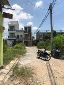 Đất nền quận 9 Đất nền Quận 9 diện tích 5x21m, sổ hồng chính chủ, sang tên ngay.