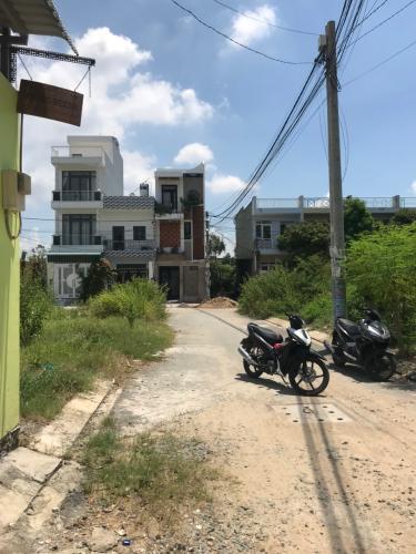 Đất nền quận 9 Đất nền Quận 9 diện tích 5x21m, sổ hồng chính chủ, sang tên ngay.