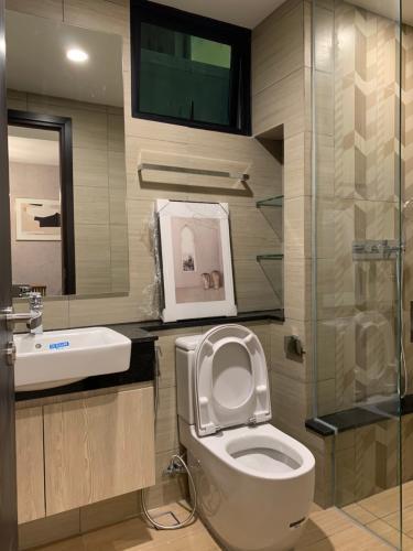 Phòng tắm Feliz En Vista Căn hộ Feliz En Vista đầy đủ nội thất, tầng cao.