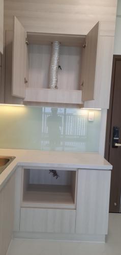 Nhà bếp Cho thuê căn hộ 2 phòng ngủ Safira Khang Điền, diện tích 66m2, thiết kế hiện đại, nội thất đầy đủ.