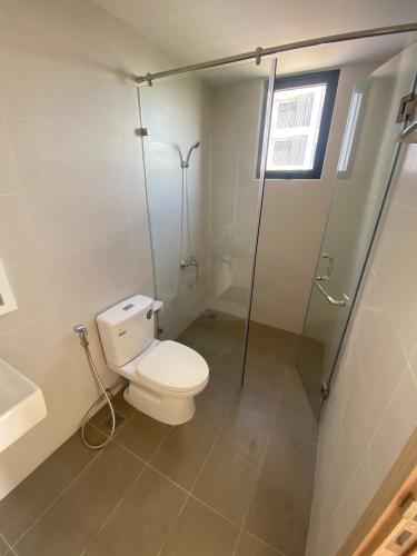 phòng tắm căn hộ Safira Khang Điền Căn hộ Safira Khang Điền view hồ bơi nôi khu, nội thất cơ bản