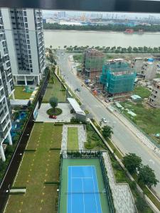 View từ căn hộ One Verandah Bán căn hộ One Verandah sắp được bàn giao, diện tích 80.17m2 view thành phố và sông, tiện tích 24/7.