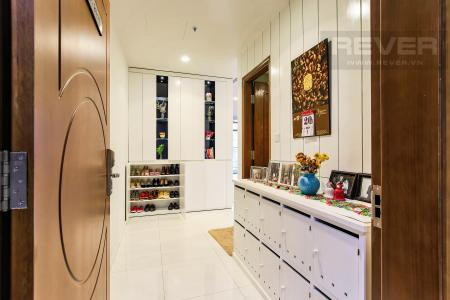 Phòng để quần áo Căn góc Vinhomes Central Park tầng cao Central 3 view sông