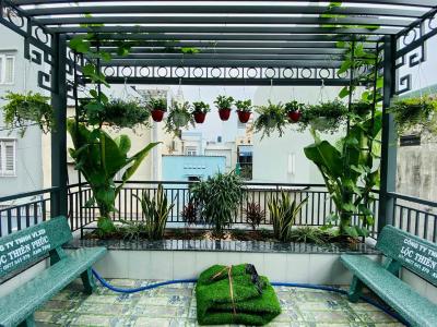 Sân thượng Nhà phố Q.Gò Vấp hướng Bắc bàn giao đầy đủ nội thất, có sổ hồng riêng.