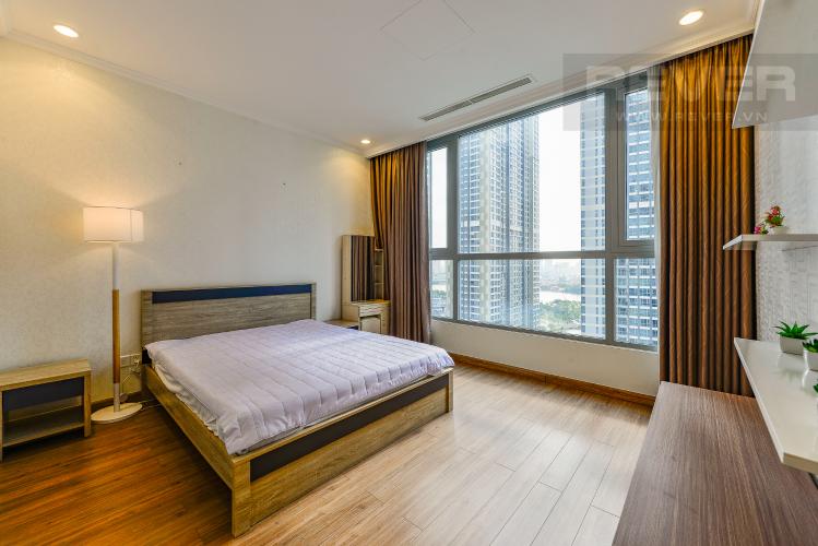 Phòng ngủ1 Cho thuê căn hộ Vinhomes Central Park tầng cao, 2PN, đầy đủ nội thất, có thể dọn vào ở ngay