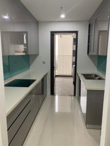 Phòng bếp Hado Centrosa Garden, Quận 10 Căn hộ tầng trung Hado Centrosa Garden hướng Tây Nam.