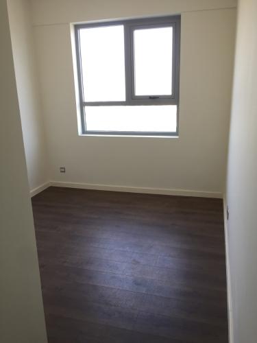 phòng ngủ căn hộ Lux Garden Căn hộ Lux Garden tầng cao nội thất cơ bản, view sông và thành phố.