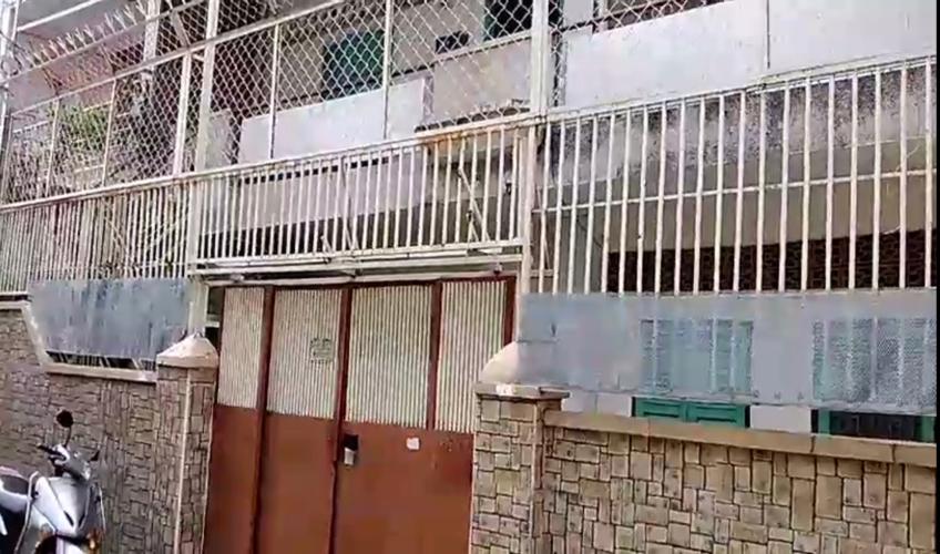 Chính diện Nhà phố hẻm đường Tôn Thất Thuyết, phường 3, quận 4, diện tích đất 130.8m2, diện tích sử dụng 128.8m2