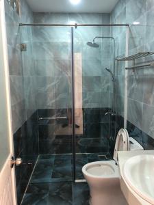 Phòng tắm nhà phố quận 7 Bán nhà phố KDC Nam Long, phường Phú Thuận, quận 7, diện tích đất 78m2, diện tích sử dụng 194.9m2, sổ hồng đầy đủ.