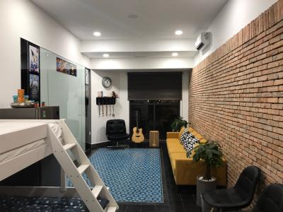 Bán căn hộ tầng thấp The Sun Avenue, mặt tiền Mai Chí Thọ, nội thất đầy đủ, tiện ích cao cấp.