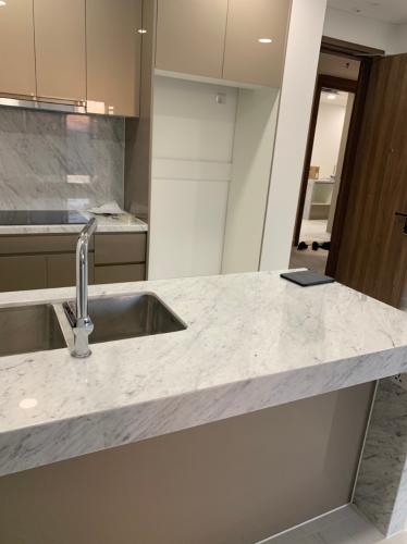 Bếp căn hộ 2PN KingDom 101 Cho thuê căn hộ Kingdom 101 thuộc tầng trung, diện tích 79m2 2PN