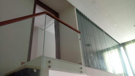 Tầng lửng căn hộ La Asstoria, Quận 2 Căn hộ La Astoria đầy đủ nội thất cao cấp, view thoáng mát yên tĩnh.