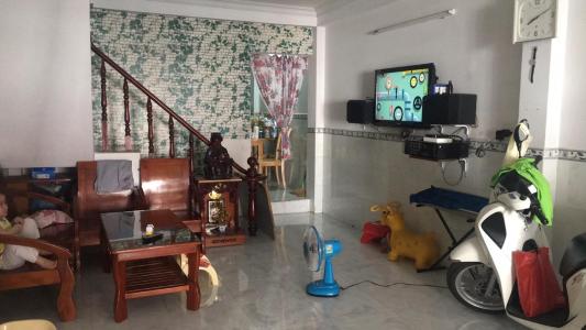 Bán nhà hẻm Huỳnh Tấn Phát, Quận 7, sổ hồng, cách Nhà thi đấu Quận 7 khoảng 100m