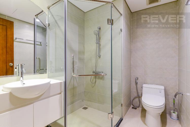 phòng tắm 3 Căn góc Vinhomes Central Park tầng cao C1 view trực diện sông