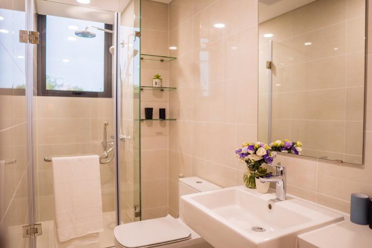 Phòng tắm Eco Green Saigon Căn hộ tầng cao Eco Green Saigon 3 phòng ngủ.