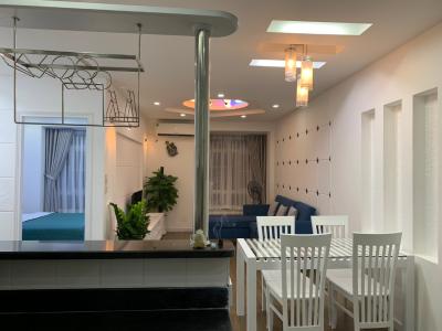 Phòng ăn Sky Garden, Quận 7 Căn hộ Sky Garden đầy đủ nội thất, view nhà phố thoáng mát.