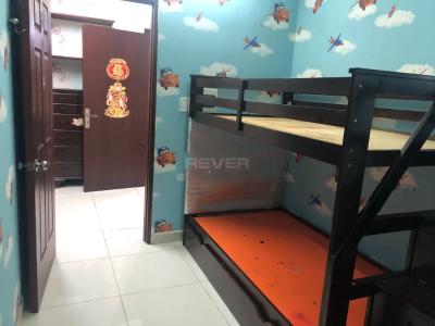 Phòng ngủ căn hộ chung cư Phú Thạnh Apartment Căn hộ chung cư Phú Thạnh Apartment nội thất cơ bản, view thoáng mát.