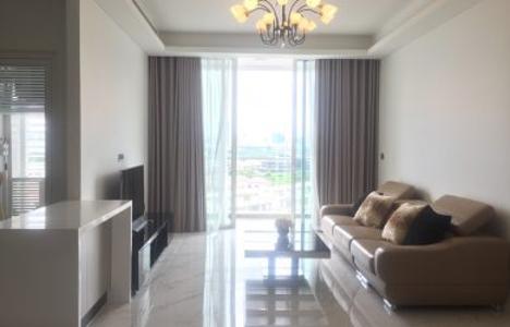 Phòng khách căn hộ Sarica Condominium Căn hộ Sarica Condominium cửa hướng Nam, view thành phố sầm uất.