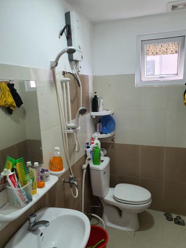 Căn hộ Đạt Gia Residence, Thủ Đức Căn hộ Đạt Gia Residence tầng trung, trang bị nội thất cơ bản.