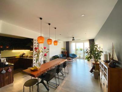 phòng khách căn hộ Vista Verde Bán căn hộ Vista Verde nội thất đầy đủ với phong cách sáng tạo.