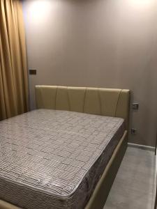 Phòng ngủ căn hộ Vinhomes Golden River Cho thuê căn hộ Vinhomes Golden River 1PN, diện tích 46m2, đầy đủ nội thất, hướng ban công Tây Nam