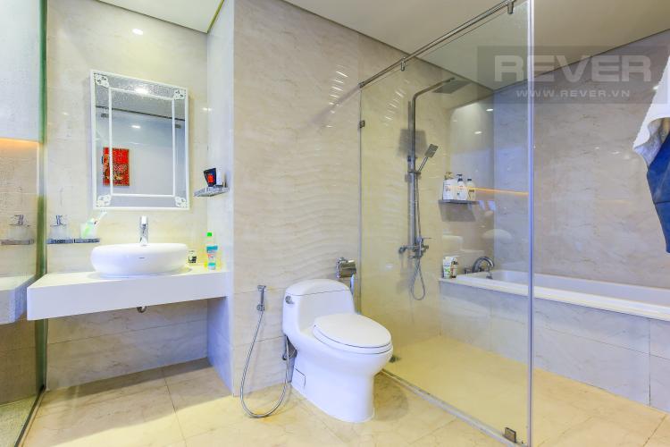 Phòng tắm Căn góc Vinhomes Central Park tầng cao Central 3 view sông