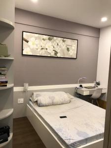 Phòng ngủ căn hộ Thủ Thiêm Garden Quận 9 Căn hộ Thủ Thiêm Garden tầng 10 đón view sông mát mẻ, đầy đủ nội thất.