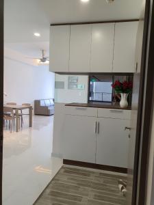 Phòng bếp căn hộ Saigon South Residence Cho thuê căn hộ Saigon South Residence tầng thấp, đầy đủ nội thất.