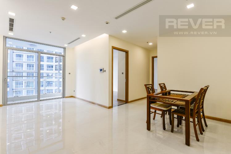 Phòng khách Căn hộ Vinhomes Central Park 2 phòng ngủ tầng thấp P3 view hồ bơi