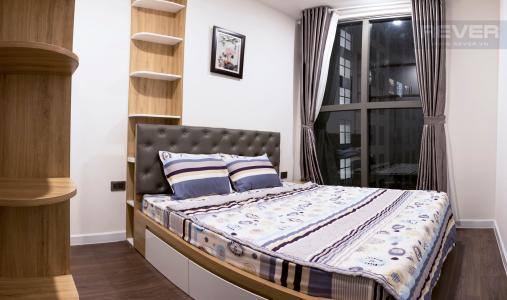 Phòng Ngủ 1 Bán hoặc cho thuê căn hộ Saigon Royal 1PN, tháp A, đầy đủ nội thất, diện tích 53m2