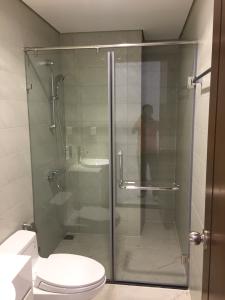 Căn hộ Vinhomes Central Park, Bình Thạnh Căn hộ Vinhomes Central Park hướng Tây, view nội khu thoáng mát.