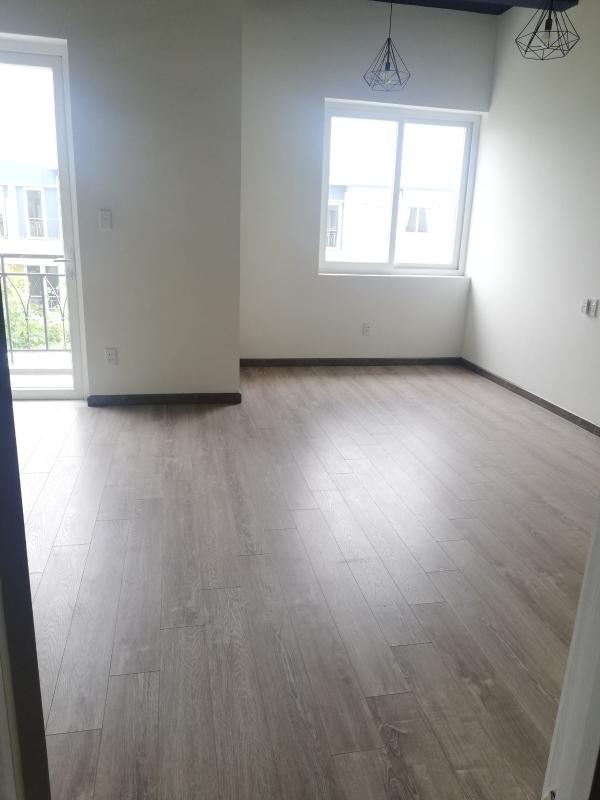 19 Bán nhà KDC Rosita Garden, Quận 9, kết cấu 3 tầng, hướng Đông Bắc