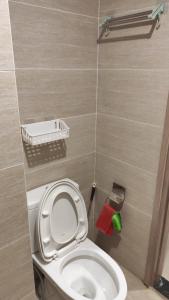 Phòng tắm căn hộ Vinhomes Grand Park Căn hộ Vinhomes Grand Park view nội khu yên tĩnh, nội thất đầy đủ.