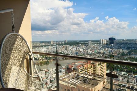 Ban công căn hộ The Gold View Căn hộ The Gold View tầng cao, ban công hướng Tây Nam view thành phố.