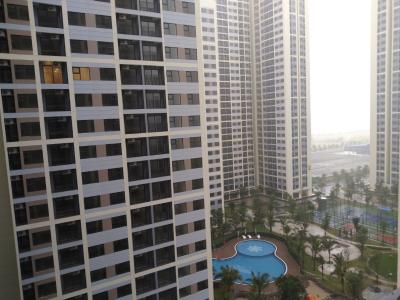 View từ căn hộ Vinhomes Grand Park Căn hộ Vinhomes Grand Park đầy đủ nội thất, view thành phố tầng cao.