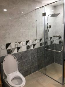 Toilet căn hộ SAIGON SOUTH RESIDENCE Cho thuê căn hộ Saigon South Residence 2PN, diện tích 74m2, đầy đủ nội thất, view thoáng
