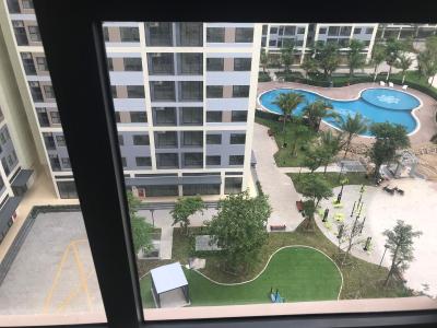 View Vinhomes Grand Park Quận 9 Căn hộ Vinhomes Grand Park tầng trung, ban công hướng Đông Bắc.