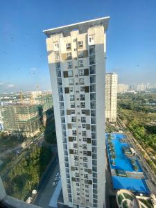 View căn hộ The Park Residence Bán căn hộ view thành phố The Park Residence tầng cao, đầy đủ nội thất.