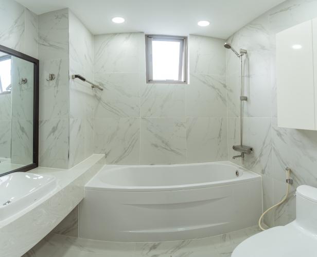 Phòng tắm căn hộ Saigon South Residence Cho thuê căn hộ 3PN, diện tích 104m2, đầy đủ nội thất, view nội khu toàn cảnh dự án Saigon South Residence.