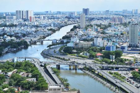 View căn hộ The Gold View Căn hộ The Gold View tầng cao, ban công hướng Tây Nam view thành phố.