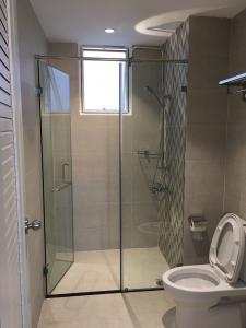Toilet căn hộ Sunrise Riverside Cho thuê căn hộ Sunrise Riverside tầng trung, diện tích 83m2 - 2 phòng ngủ, đầy đủ nội thất