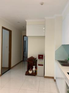 Phòng khách Vinhomes Central Park Căn hộ Vinhomes Central Park tầng cao, view thành phố.