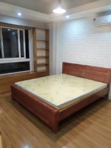 Phòng ngủ căn hộ Homyland 2 Căn hộ tầng trung Homyland 2 Block B, thiết kế hiện đại.