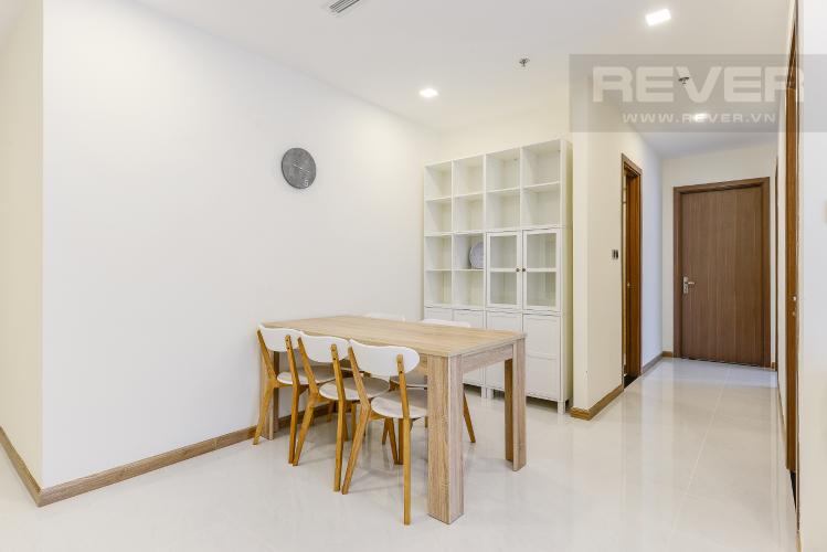 Bàn ăn Căn hộ Vinhomes Central Park 3 phòng ngủ tầng cao P2 view sông