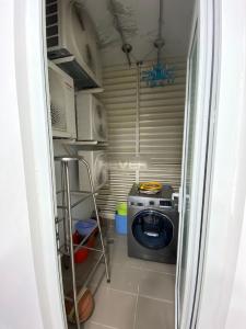 Nội thất căn hộ Xi Grand Court Căn hộ Xi Grand Court đầy đủ nội thất, cửa chính hướng Đông Nam.